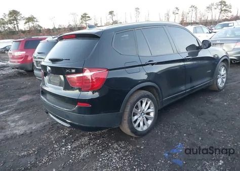 2013 BMW X3 xDrive28I z USA, uszkodzony, nr VIN 5UXWX9C55D0A09768
